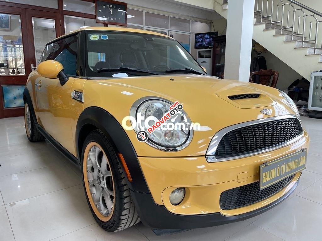 Cần bán Mini Cooper S năm 2008, màu vàng, xe nhập, 520 triệu-0