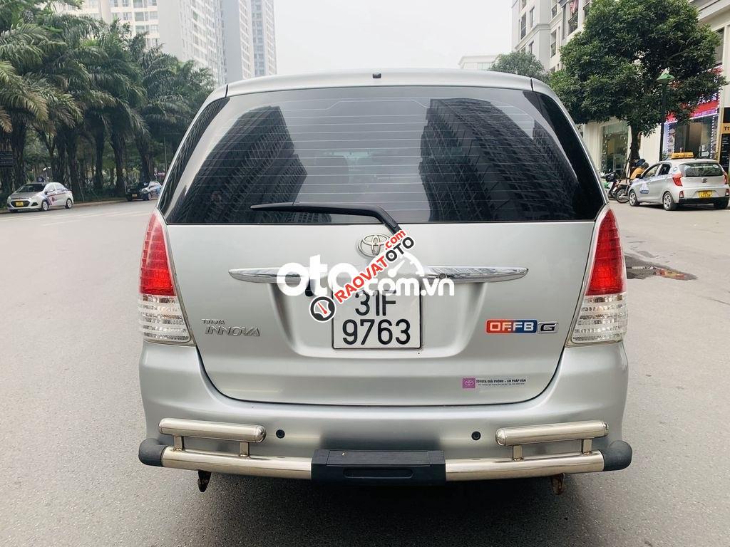 Xe Toyota Innova 2.0G sản xuất năm 2011, màu trắng, 310tr-6