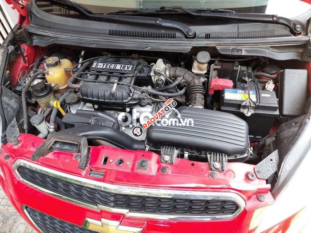 Xe Chevrolet Spark LTZ sản xuất năm 2014, màu đỏ ít sử dụng-5
