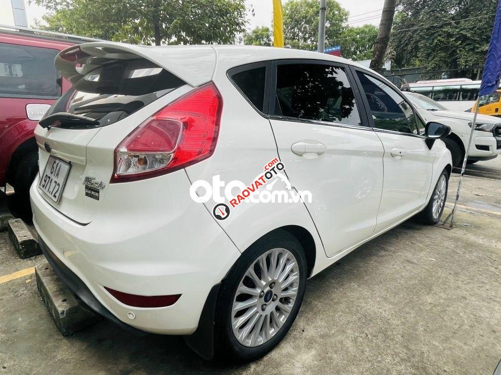 Bán Ford Fiesta 1.0L Ecoboost năm sản xuất 2018, màu trắng-3