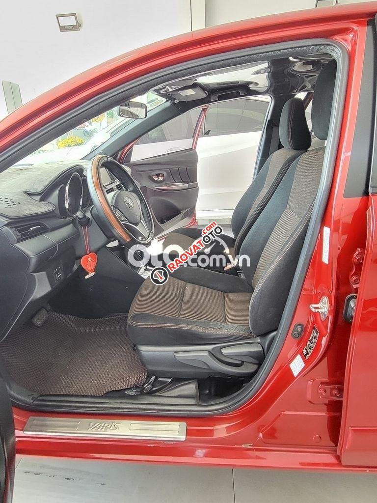 Cần bán lại xe Toyota Yaris 1.3G sản xuất năm 2015, màu đỏ, nhập khẩu nguyên chiếc-2