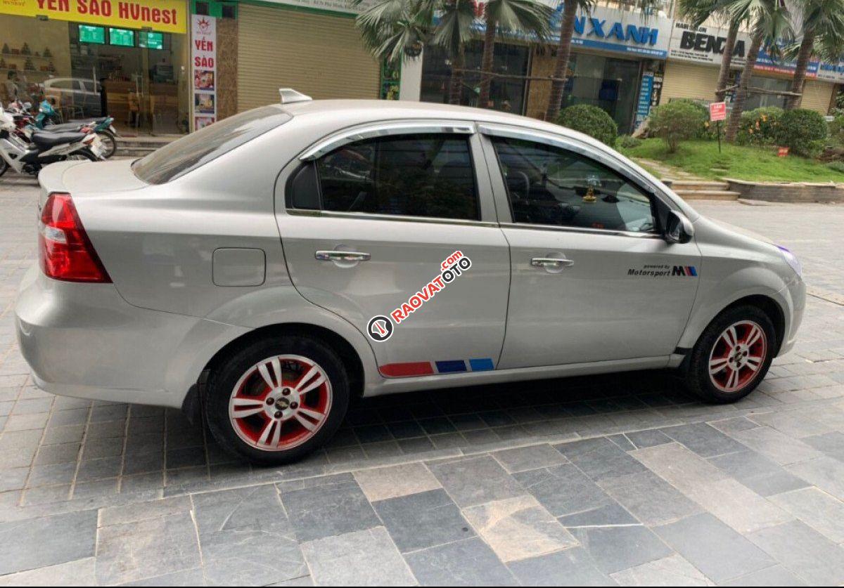 Cần bán lại xe Chevrolet Aveo 1.5LT sản xuất 2016, màu bạc số sàn, 215 triệu-2