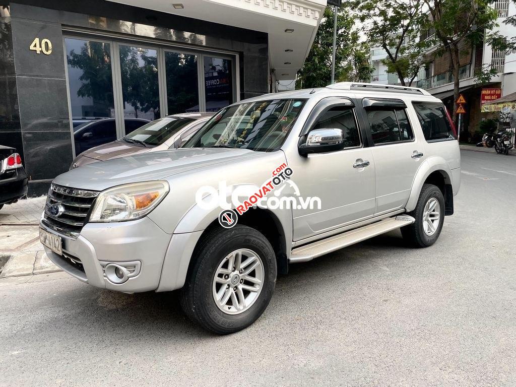 Bán xe Ford Everest 2.5MT năm 2009, màu bạc đẹp như mới, 360 triệu-0