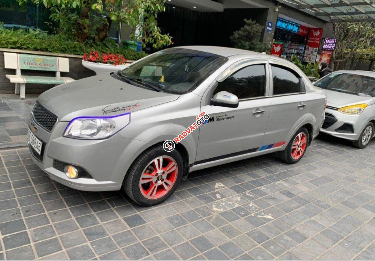 Cần bán lại xe Chevrolet Aveo 1.5LT sản xuất 2016, màu bạc số sàn, 215 triệu-0