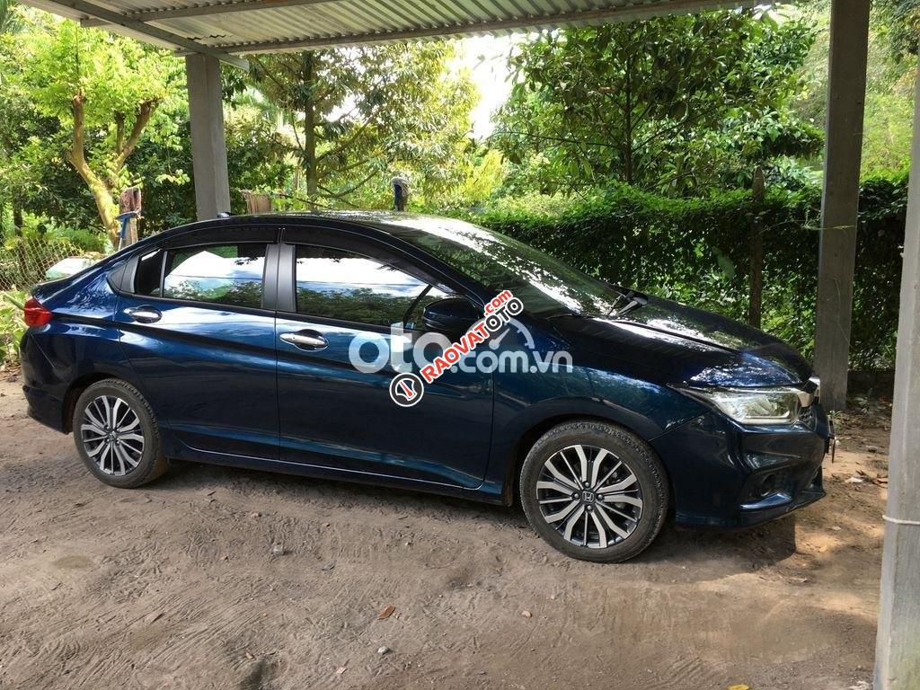 Cần bán Honda City Top sản xuất 2017 chính chủ-5