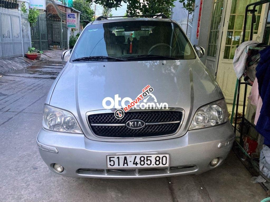 Bán Kia Carnival GS năm 2005, màu bạc, nhập khẩu nguyên chiếc số sàn-4