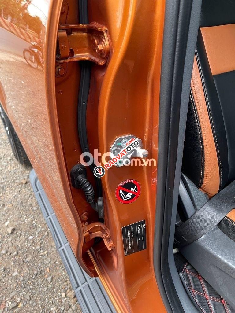 Bán ô tô Ford Ranger Wildtrak 3.2 4x4 AT sản xuất 2016, nhập khẩu nguyên chiếc chính chủ-1