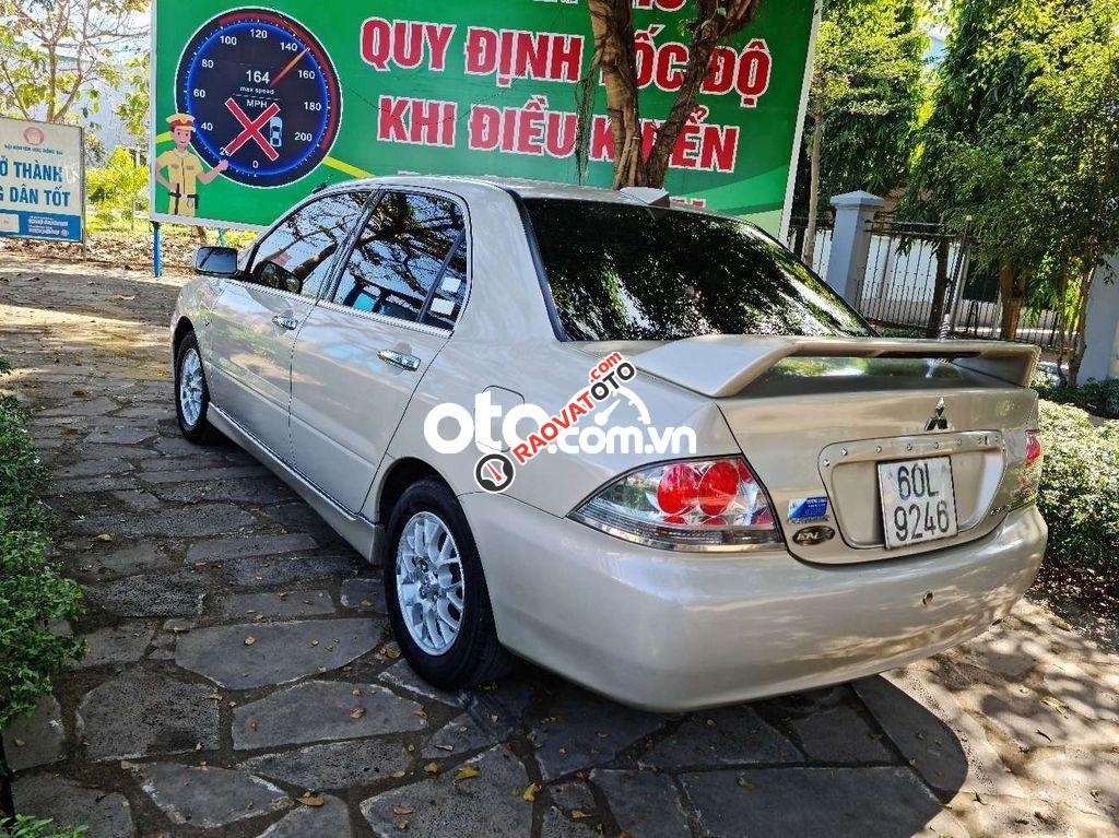 Bán Mitsubishi Lancer GLX năm sản xuất 2005, màu bạc số tự động-5