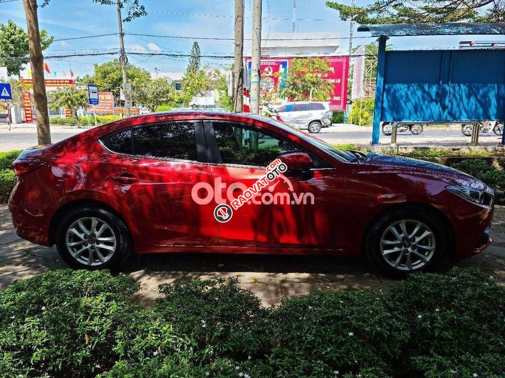 Bán Mazda 3 1.5 AT sản xuất 2016, màu đỏ ít sử dụng, giá tốt-0