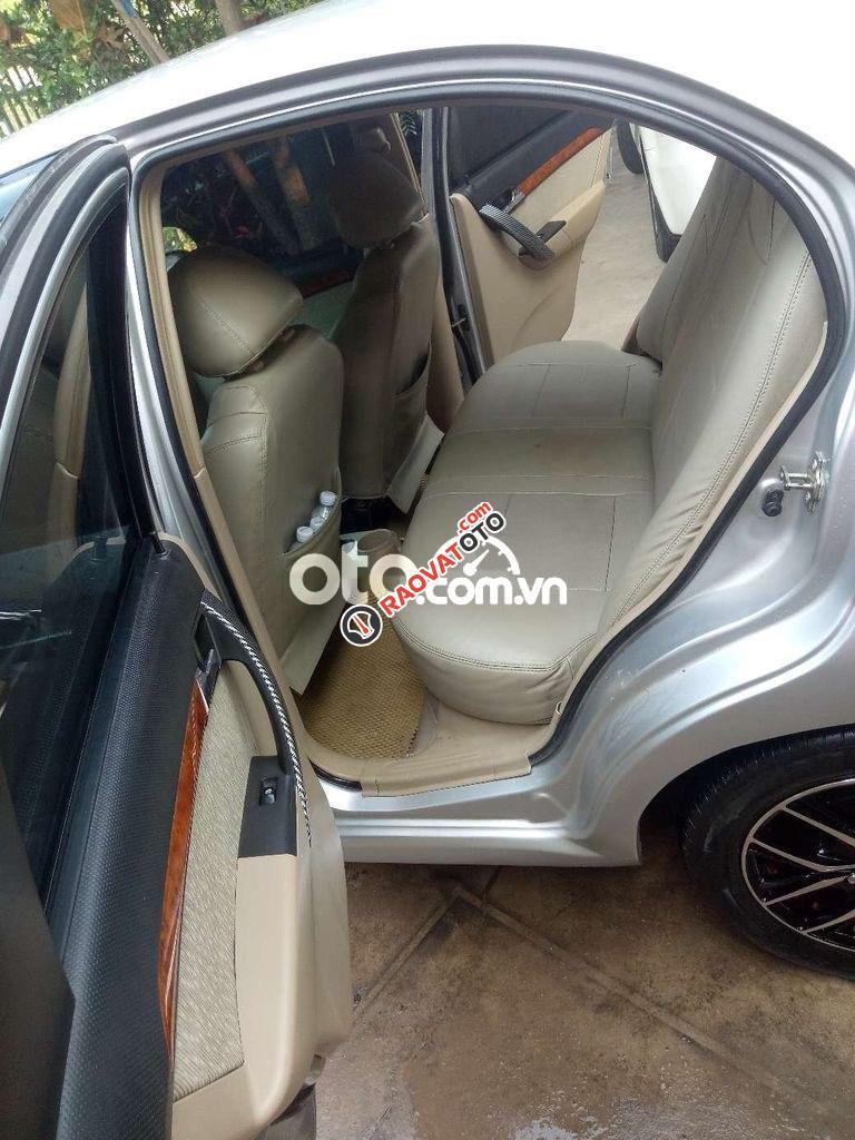 Xe Daewoo Gentra SX năm sản xuất 2008, màu bạc giá cạnh tranh-2