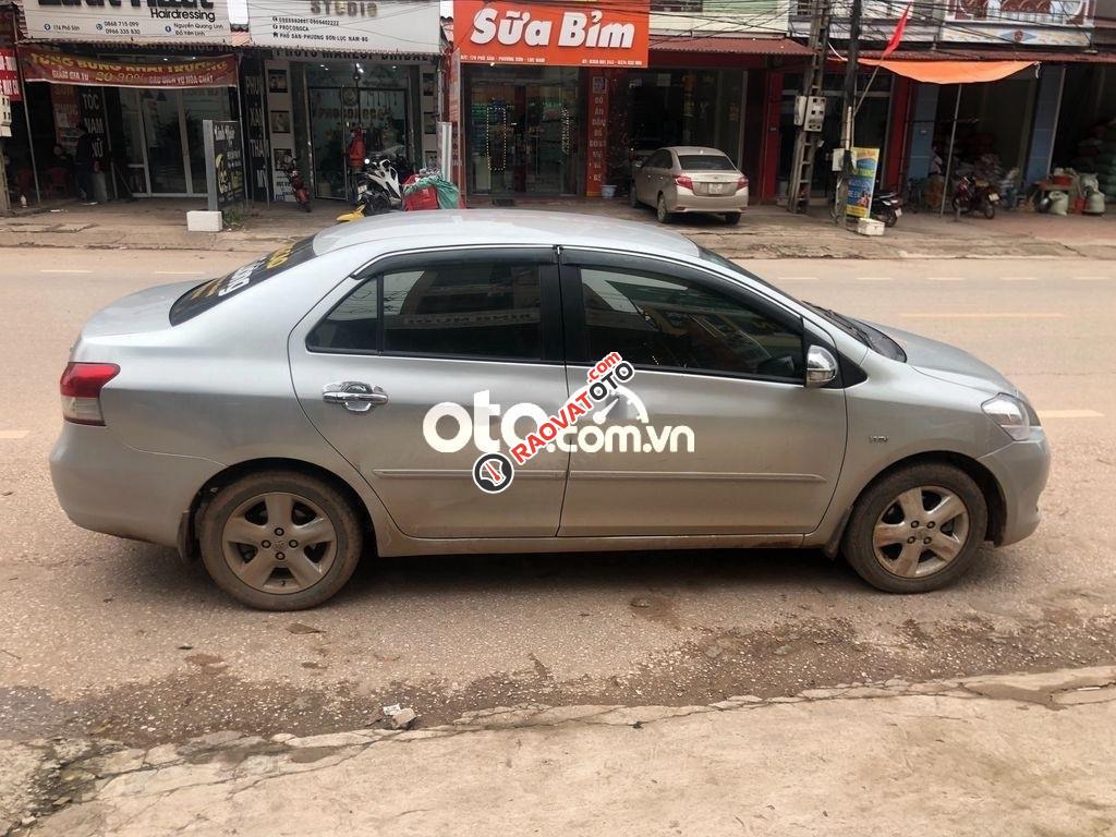 Cần bán xe Toyota Vios 1.5E năm 2008, màu bạc chính chủ-4