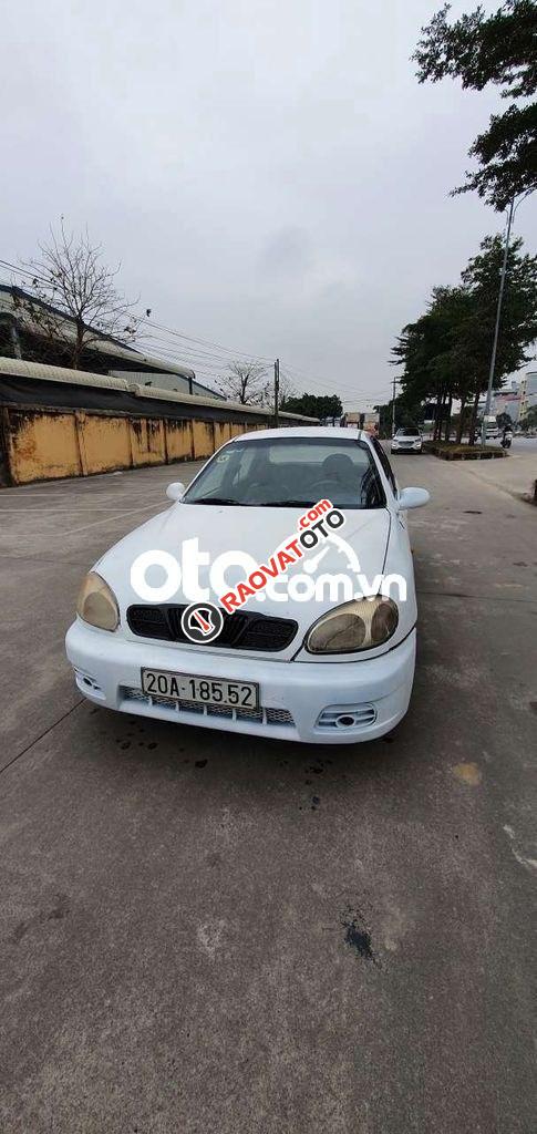 Bán xe Daewoo Lanos MT năm 2000, màu trắng, nhập khẩu nguyên chiếc-2