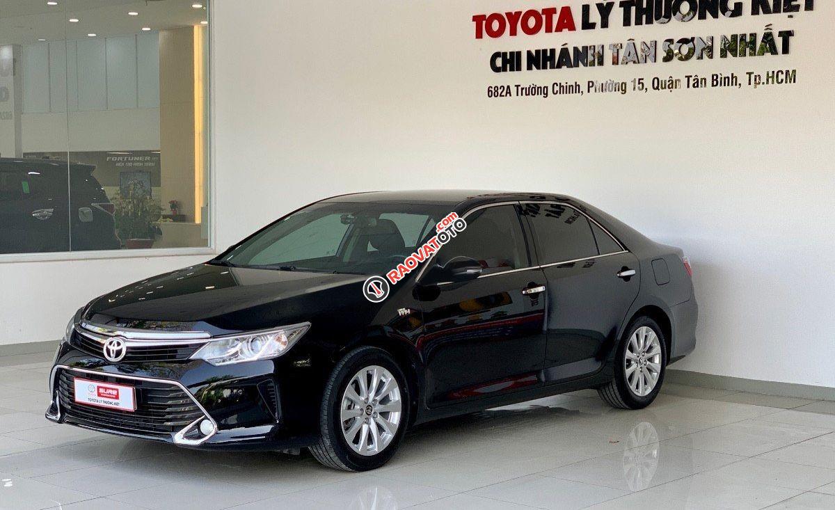 Cần bán gấp Toyota Camry 2.5Q sản xuất 2017, màu đen-4