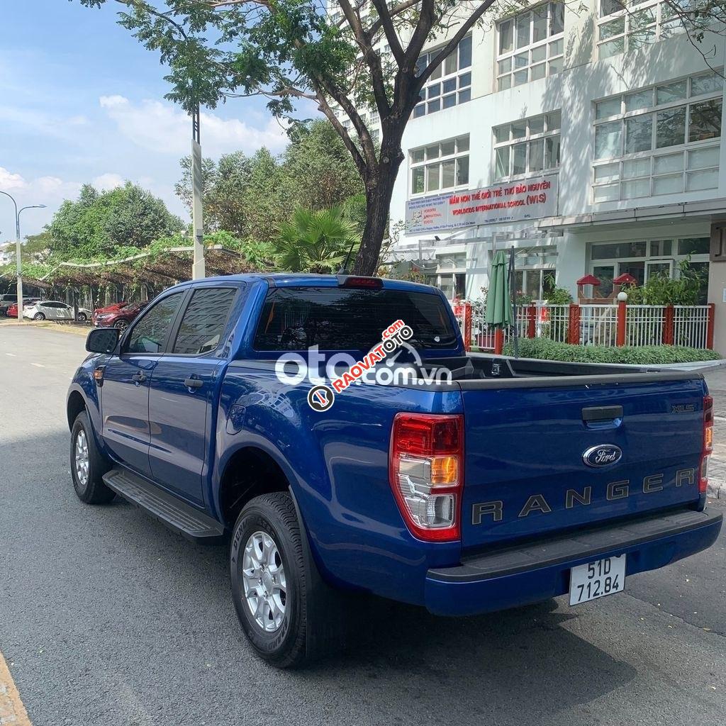 Bán xe Ford Ranger XLS AT sản xuất 2021, màu xanh lam-3