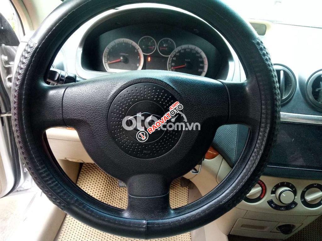 Xe Daewoo Gentra SX năm sản xuất 2008, màu bạc giá cạnh tranh-4