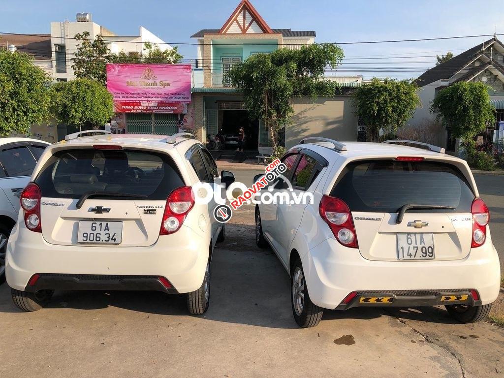 Cần bán gấp Chevrolet Spark LTZ sản xuất 2013, màu trắng-1