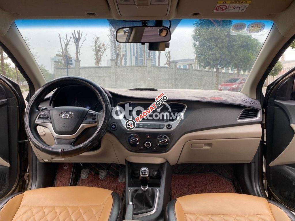 Bán Hyundai Accent 1.4 sản xuất 2019, màu nâu-3