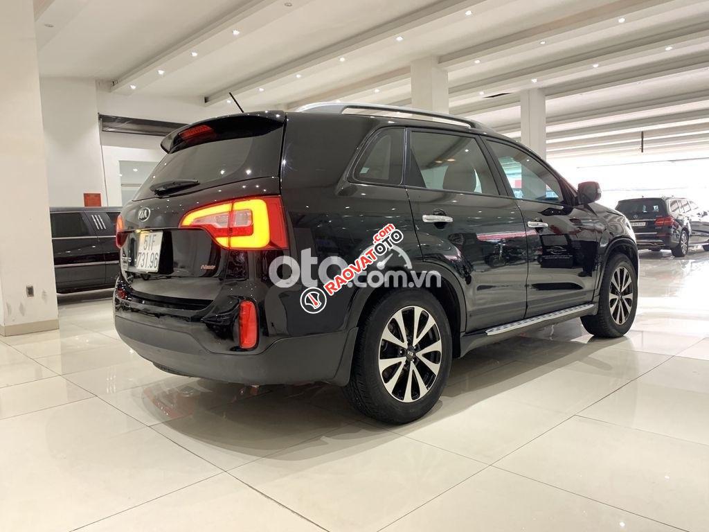 Xe Kia Sorento GATH năm sản xuất 2016, màu đen-8