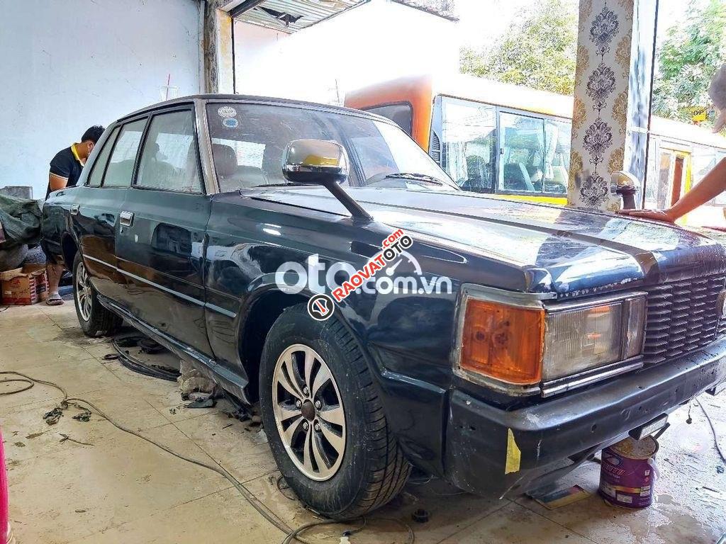 Bán Toyota Crown năm 1983, nhập khẩu chính chủ, giá 300tr-2