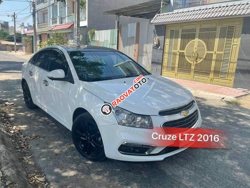 Bán ô tô Chevrolet Cruze LTZ 1.8 năm sản xuất 2016, màu trắng-0