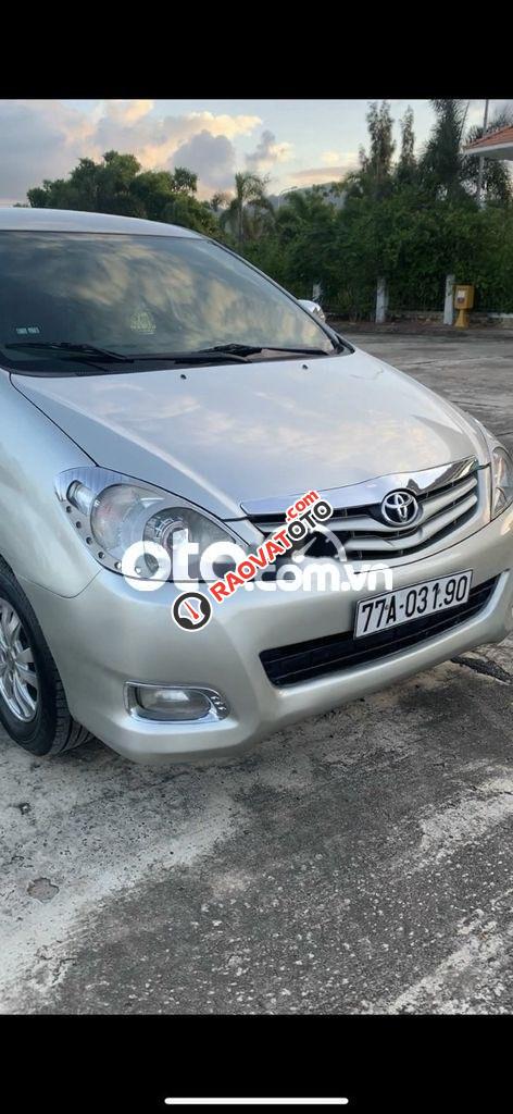 Cần bán lại xe Toyota Innova J năm sản xuất 2008, màu bạc, nhập khẩu -10