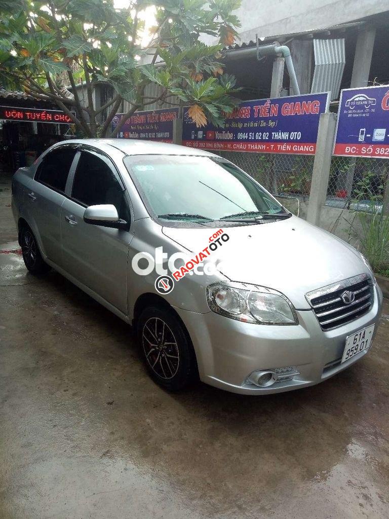 Xe Daewoo Gentra SX năm sản xuất 2008, màu bạc giá cạnh tranh-8