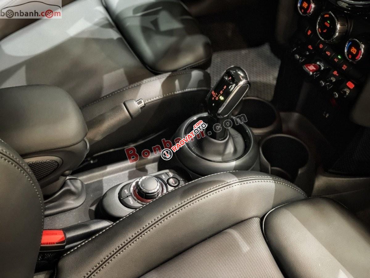 Bán ô tô Mini One năm 2022, màu trắng, nhập khẩu-8