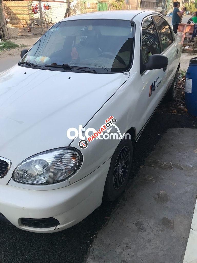 Bán xe Daewoo Lanos MT sản xuất 2002, màu trắng, 66tr-1