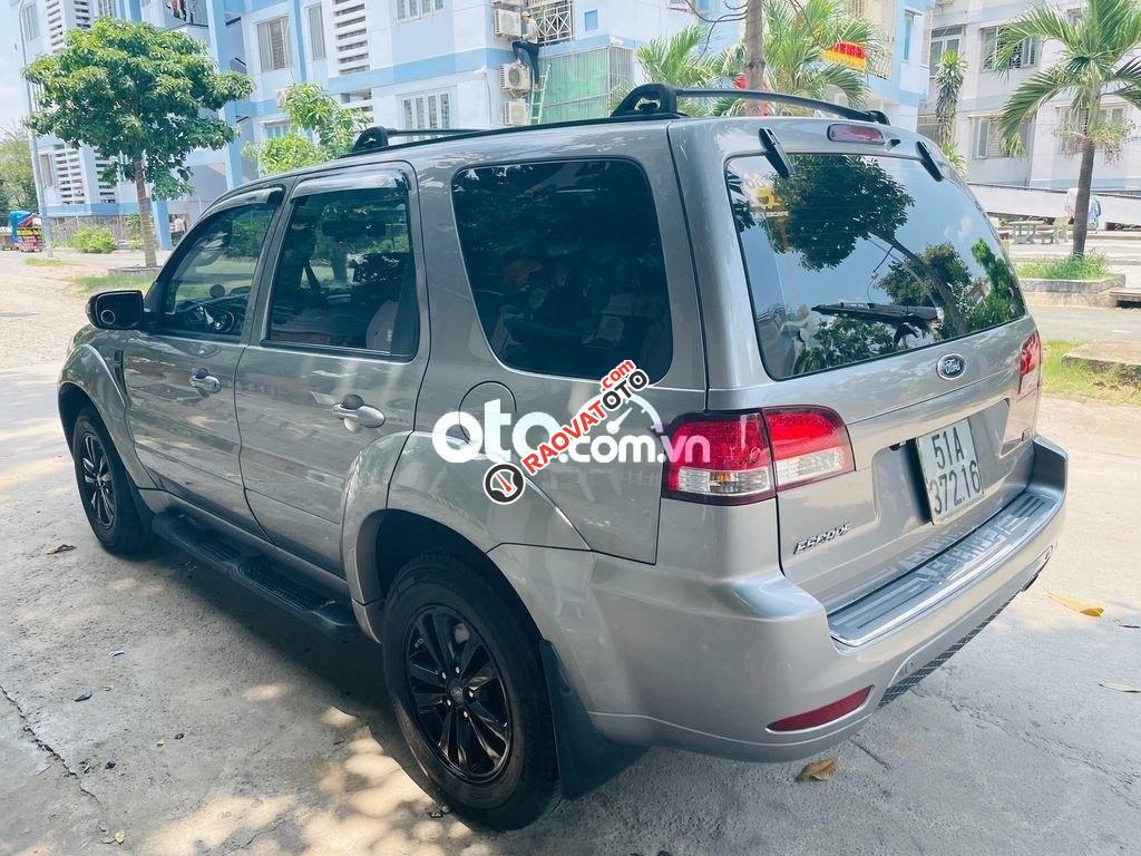 Cần bán Ford Escape 2.3 XLS năm 2012, màu xám còn mới-8