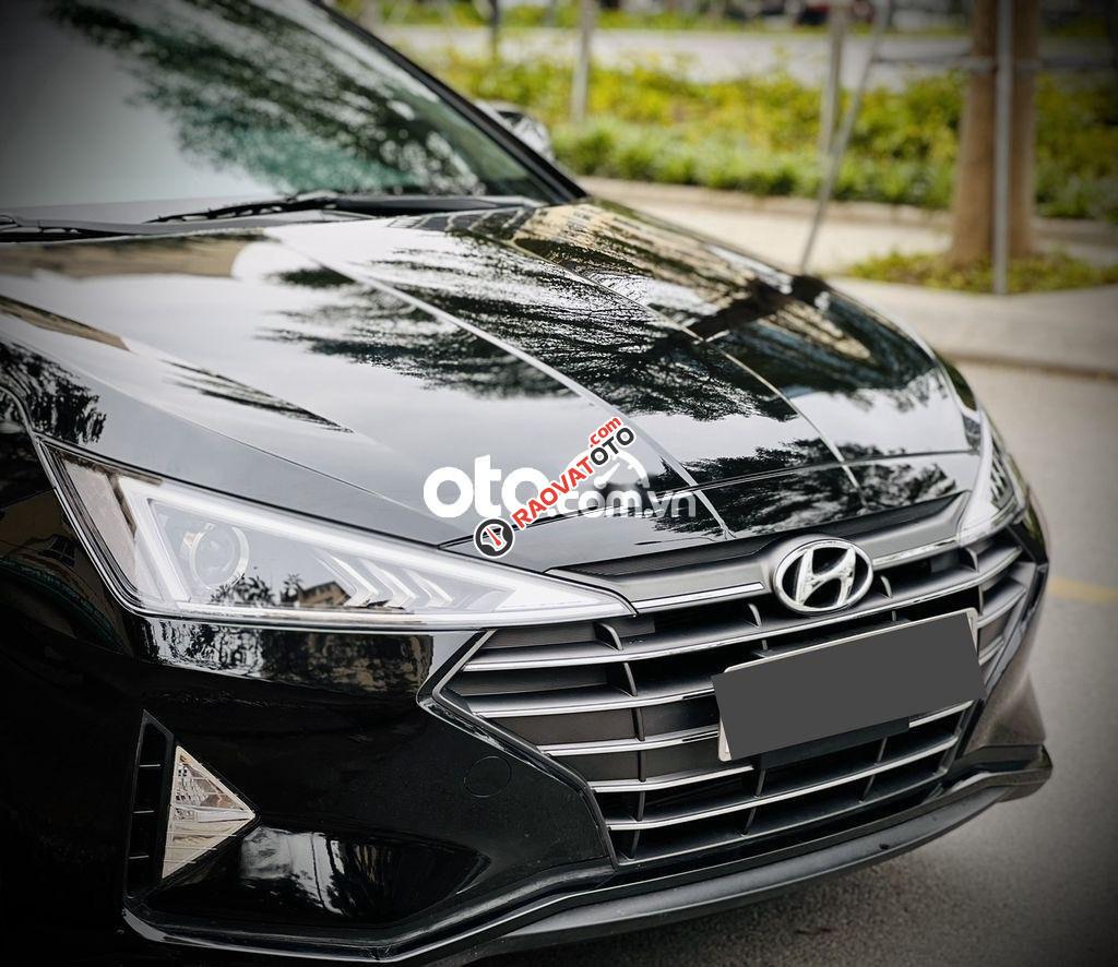 Cần bán xe Hyundai Elantra 1.6AT năm sản xuất 2020, màu đen-4