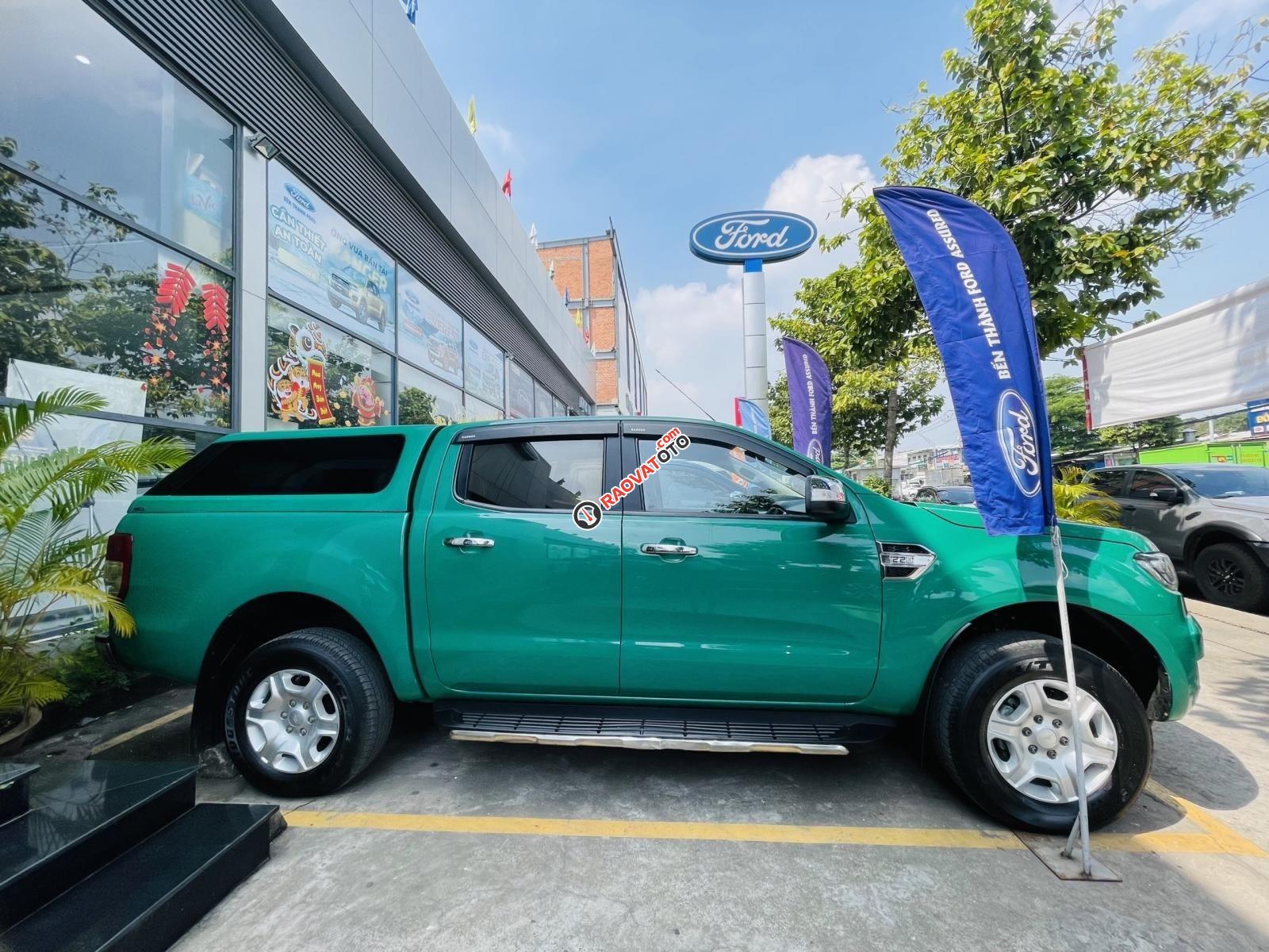 Bán Ford Ranger XLT màu xanh cực đẹp - hỗ trợ trả góp ngân hàng lãi suất ưu đãi-9