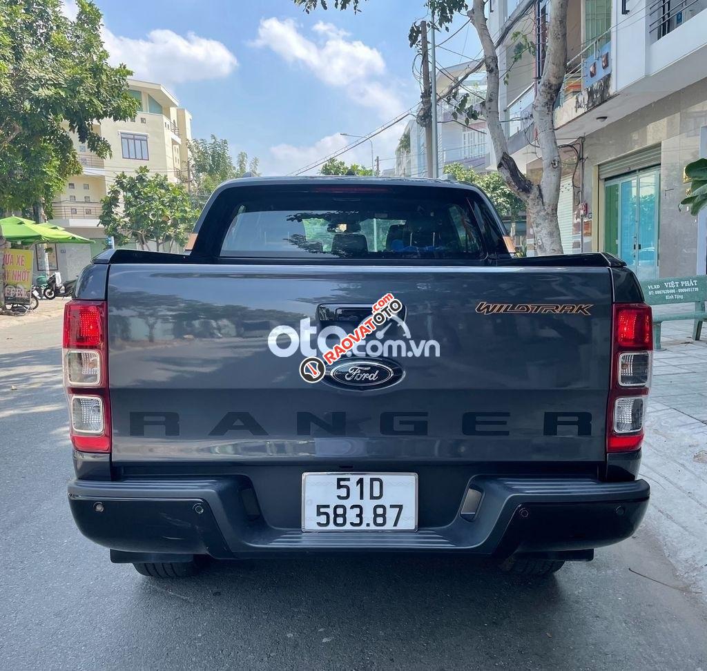 Cần bán xe Ford Ranger Wildtrak sản xuất năm 2021, màu đen, xe nhập  -5