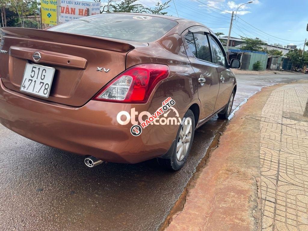 Bán ô tô Nissan Sunny 1.5AT sản xuất năm 2017, màu nâu xe gia đình-5