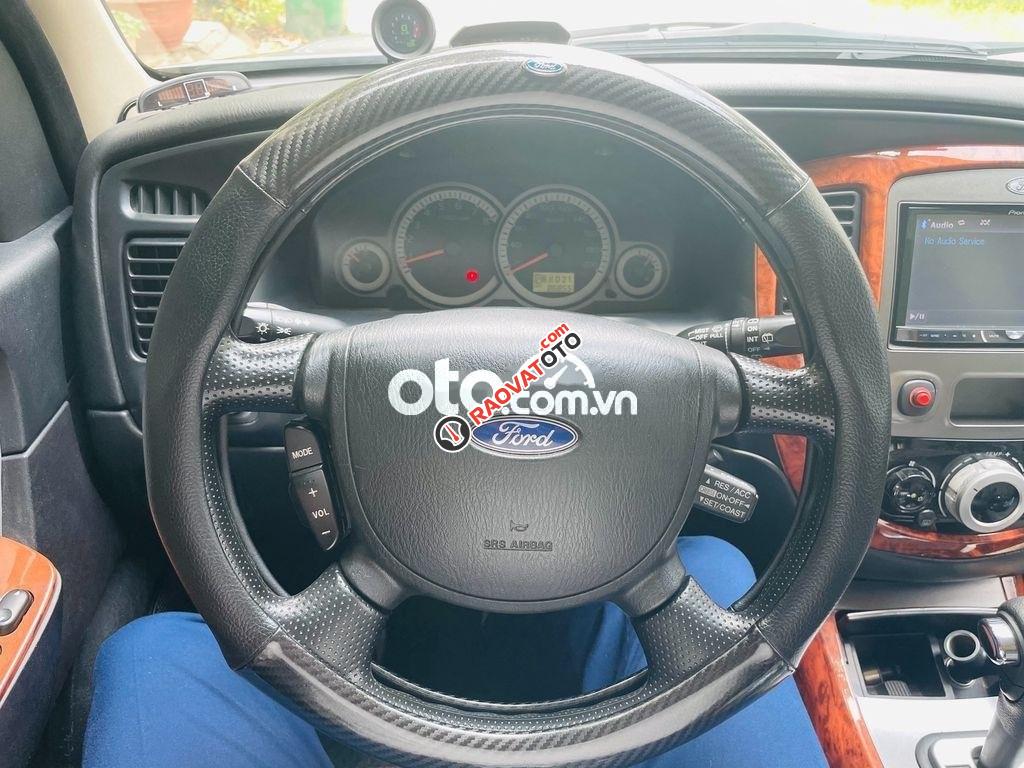 Cần bán Ford Escape 2.3 XLS năm 2012, màu xám còn mới-9
