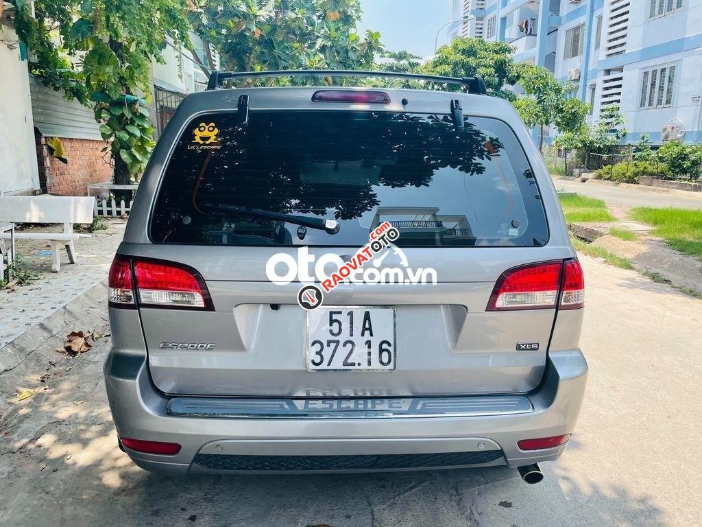 Cần bán Ford Escape 2.3 XLS năm 2012, màu xám còn mới-7
