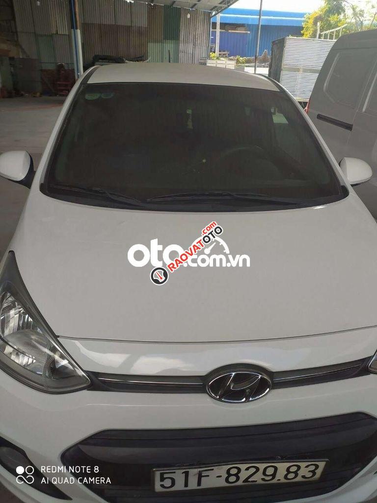 Bán xe Hyundai Grand i10 1.2AT năm 2016, màu trắng, nhập khẩu chính chủ-0