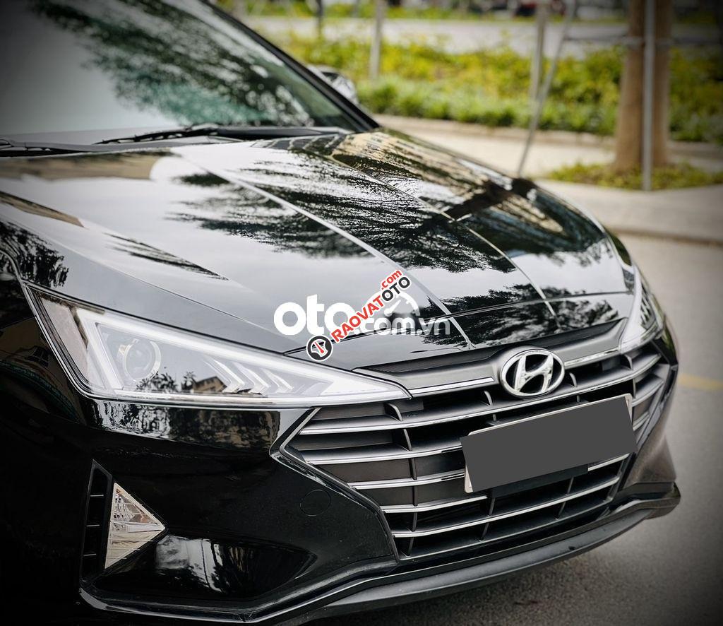 Cần bán lại xe Hyundai Elantra 1.6 AT sản xuất 2020, màu đen -8