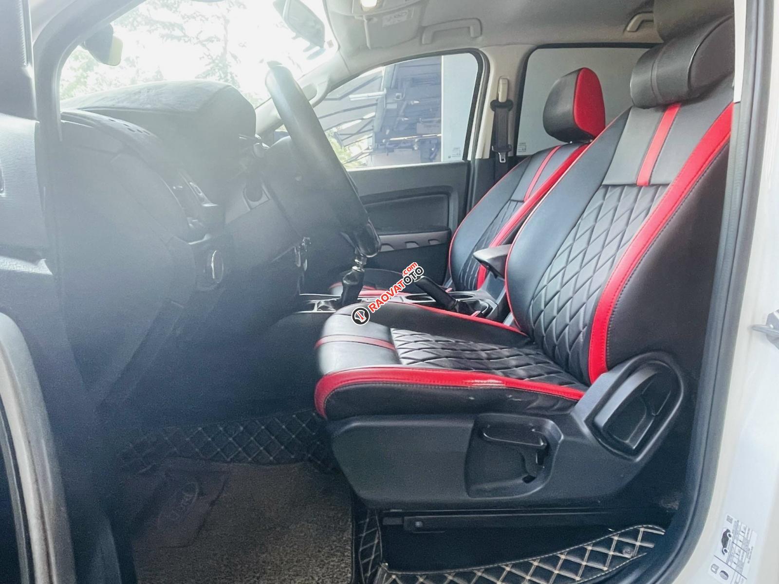 Bán Ford Ranger XLS MT 2018 trắng - hỗ trợ trả góp lãi suất ưu đãi - Kèm phụ kiện-2
