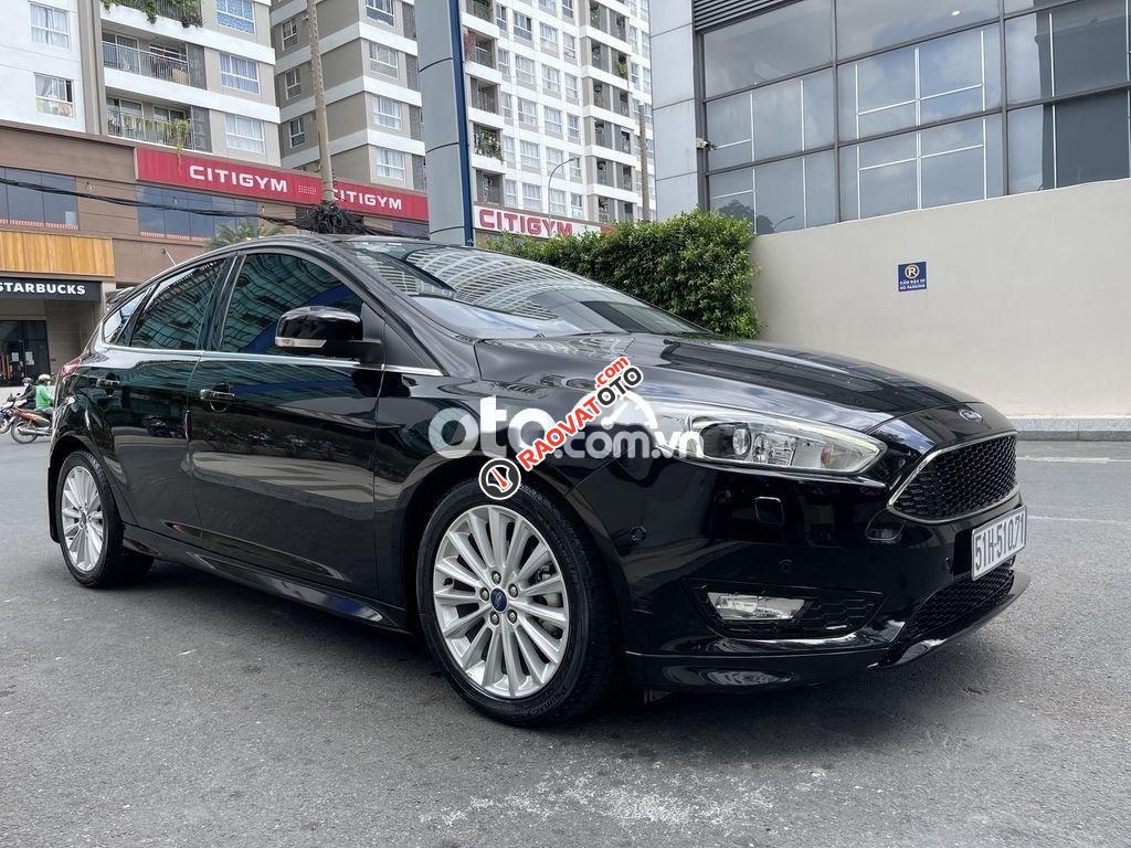 Cần bán lại xe Ford Focus S năm 2019, màu đen giá cạnh tranh-8