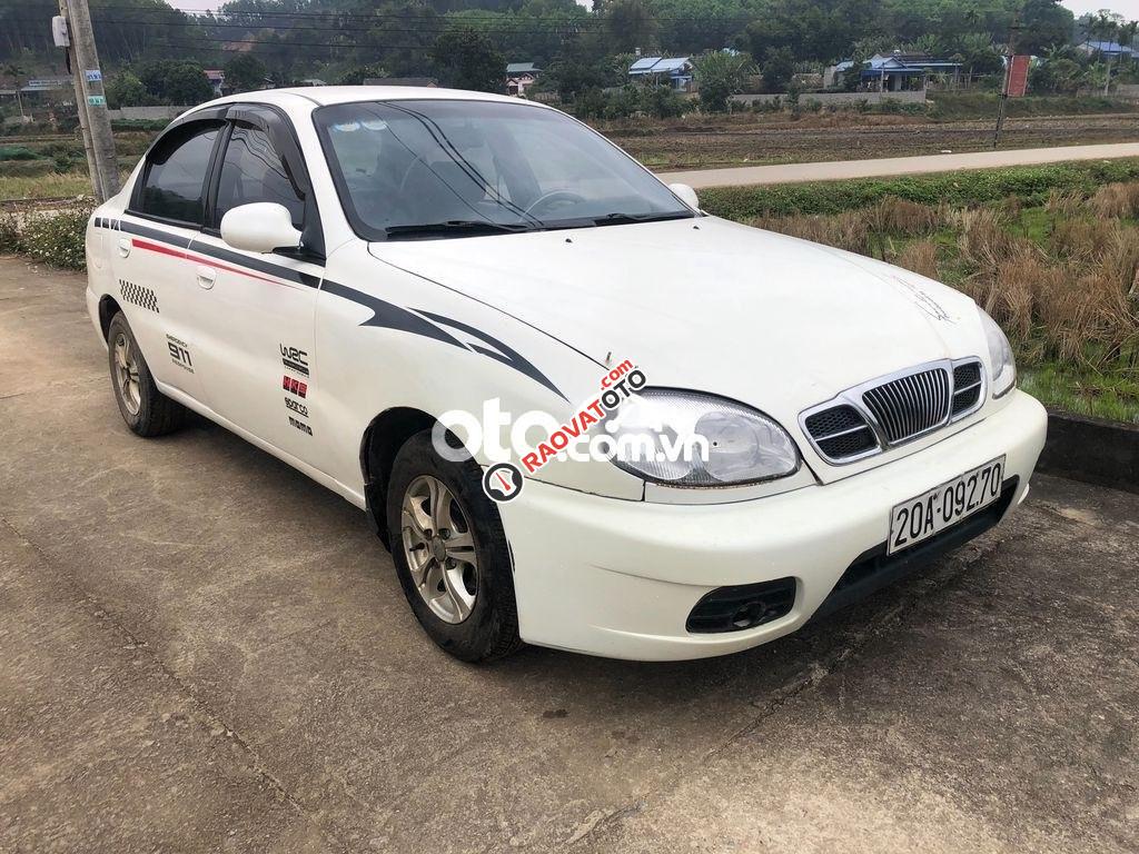 Bán ô tô Daewoo Lanos MT sản xuất 2002, màu trắng, nhập khẩu nguyên chiếc-7