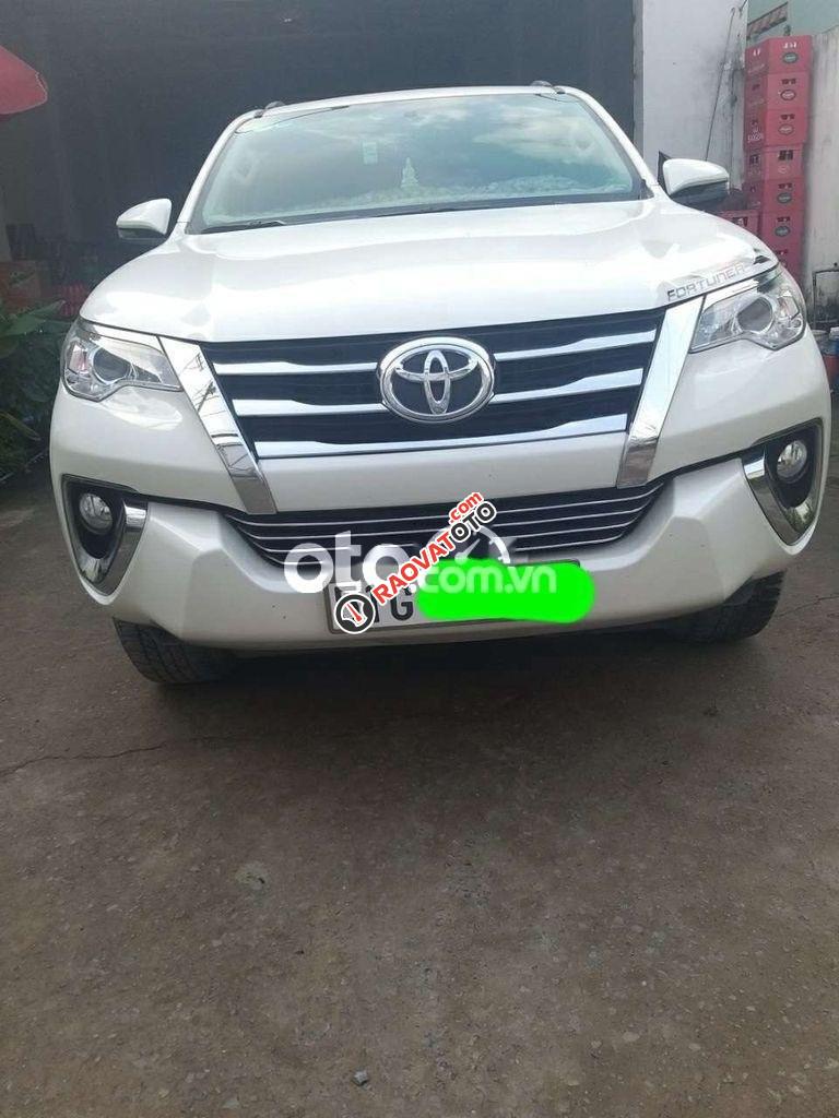 Cần bán lại xe Toyota Fortuner 2.7V năm 2018, màu trắng, nhập khẩu -3