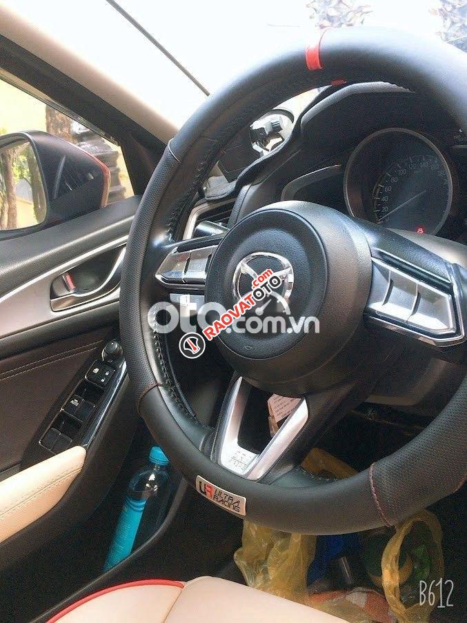 Bán Mazda 3 1.5L năm sản xuất 2017, màu đỏ-0