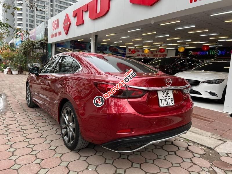 Bán xe Mazda 6 2.5 Premium sản xuất 2017, màu đỏ-3