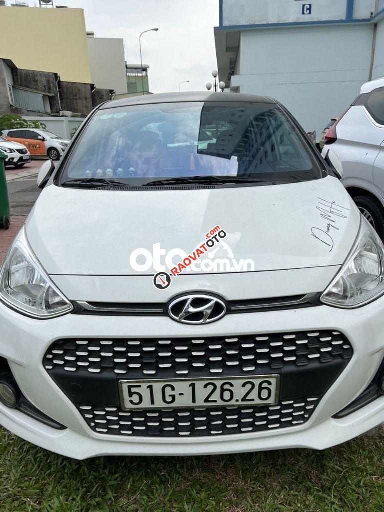 Xe Hyundai Grand i10 1.2AT năm sản xuất 2017, màu trắng, giá 330tr-5