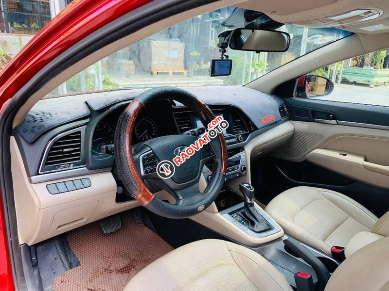 Bán ô tô Hyundai Elantra 1.6AT sản xuất 2018, màu đỏ-4