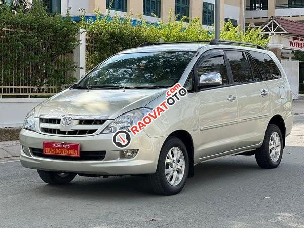 Cần bán Toyota Innova G năm 2008-2