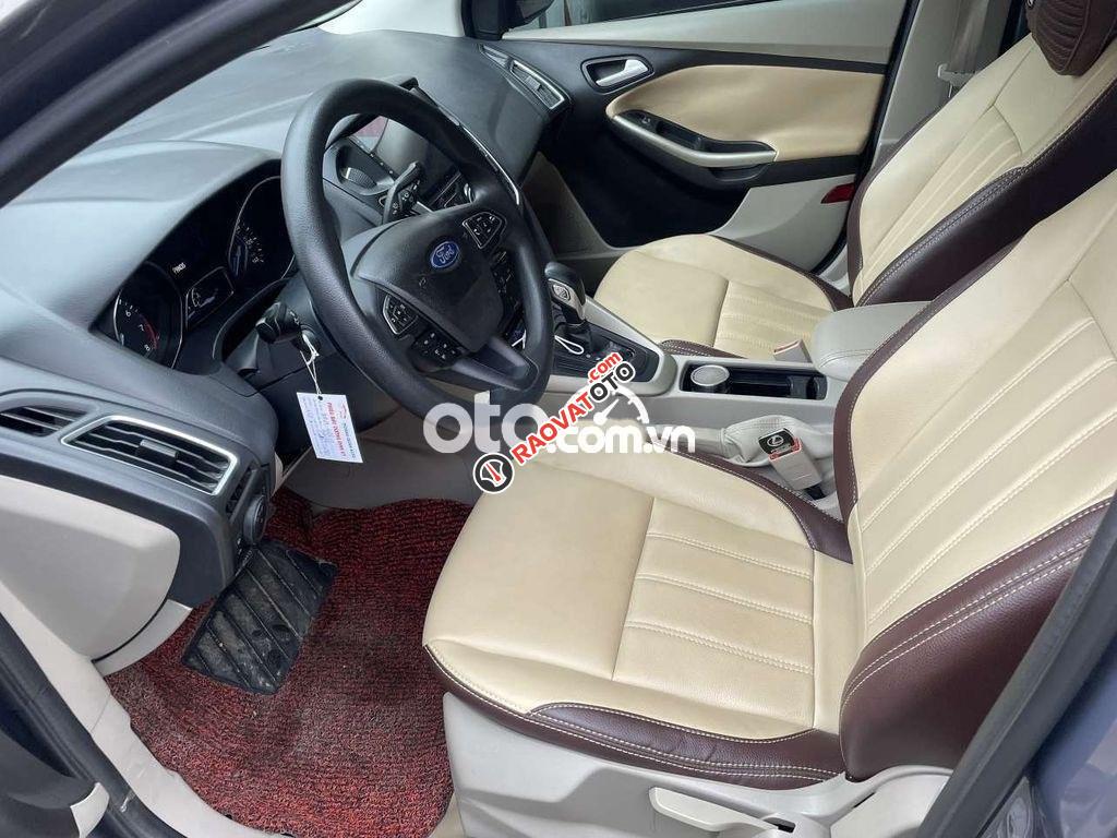 Xe Ford Focus Trend năm sản xuất 2017, màu xám-1