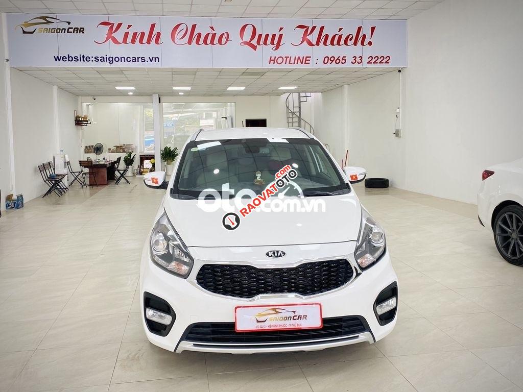 Cần bán Kia Rondo 2.0 GAT năm 2019-9