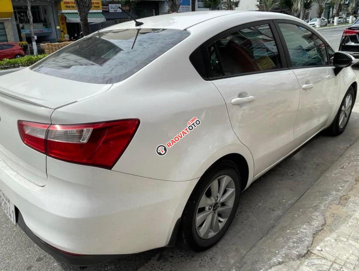 Xe Kia Rio 1.4 AT năm 2016, màu trắng, nhập khẩu số tự động-3