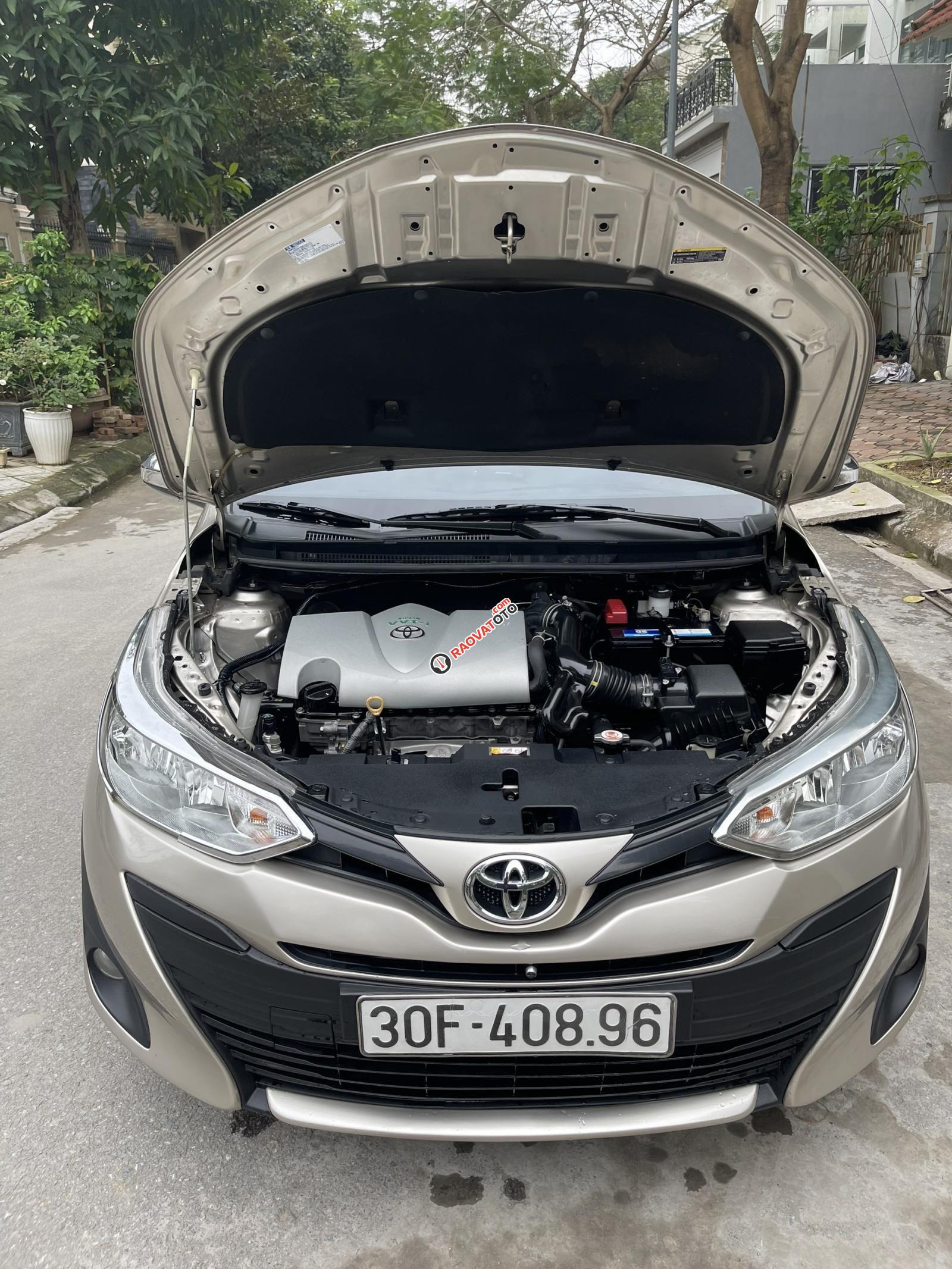 Gia Hưng Auto bán xe Toyota Vios 1.5E màu vàng cát-3